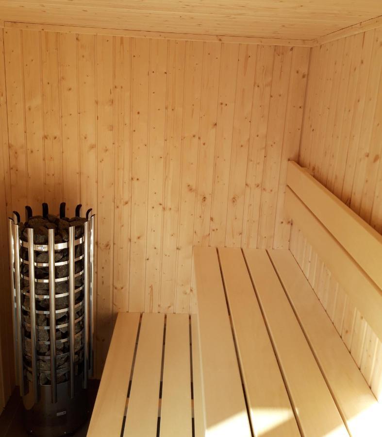 Otium Wellness Apartmanhaz Balatonakarattya Extérieur photo