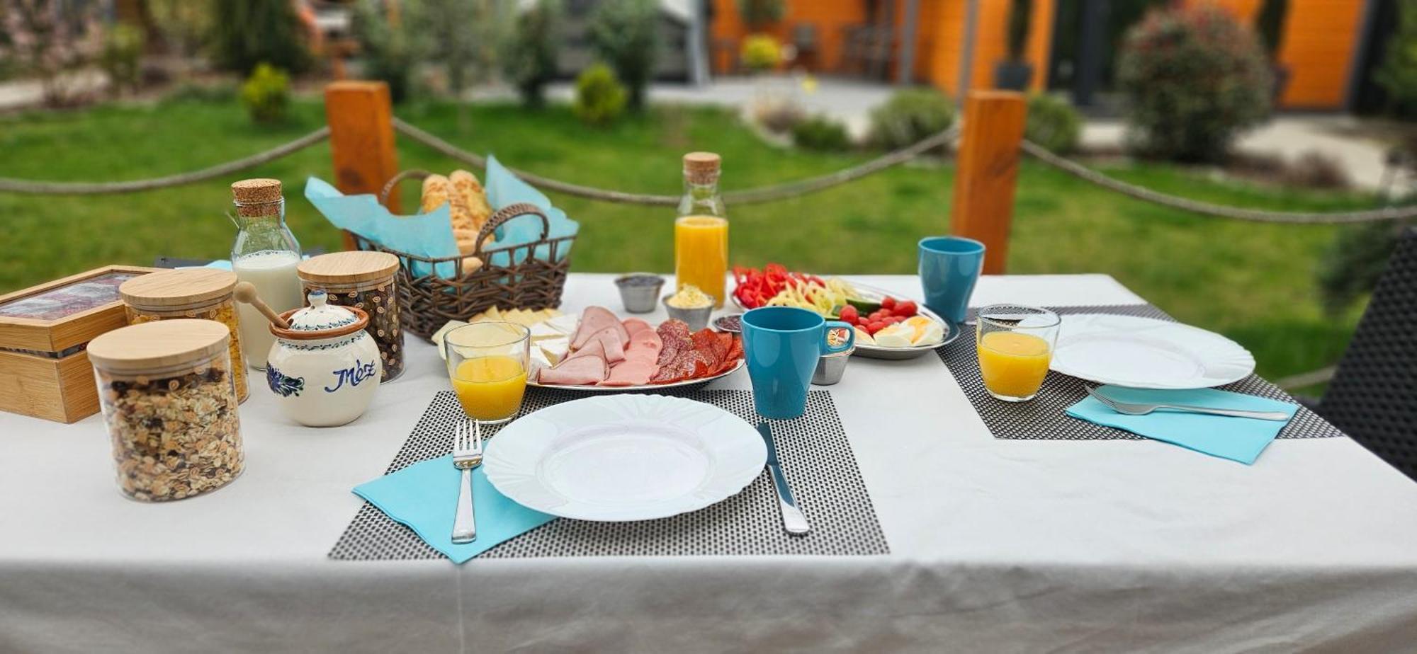 Otium Wellness Apartmanhaz Balatonakarattya Extérieur photo